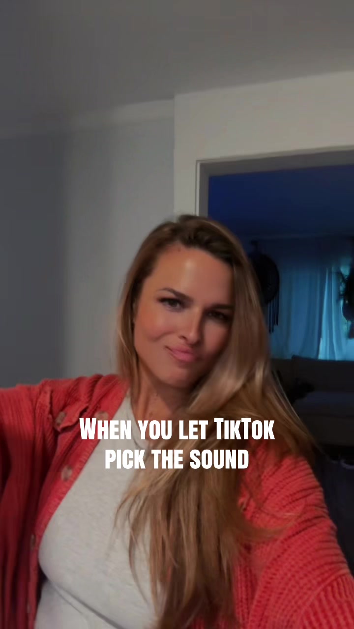 @🦋 _𝒞𝒽𝓇𝒾𝓈𝓈𝓎 𝑅𝑜𝓎_ 🦋