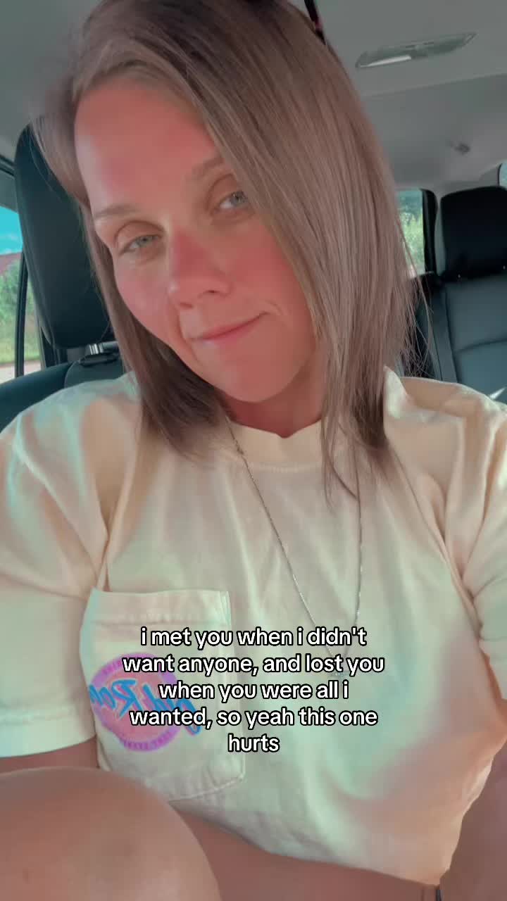 @LaceyNicole