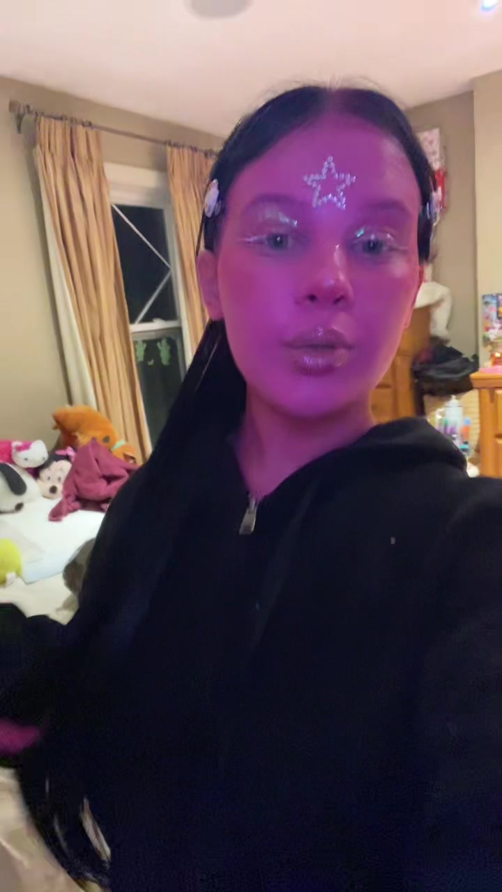 @Bee