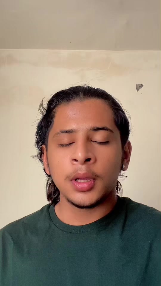@Singer🎤✅🎧🎤🎸❤️📲