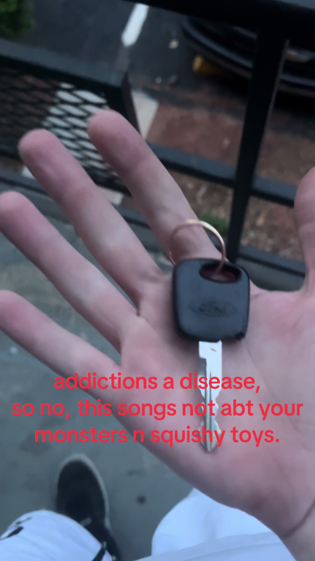 @⛧