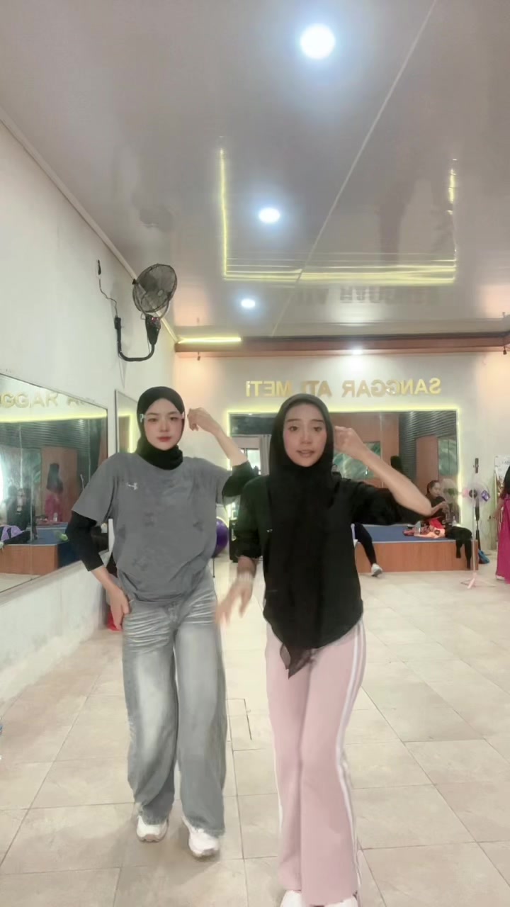 @Kiyowoshooping