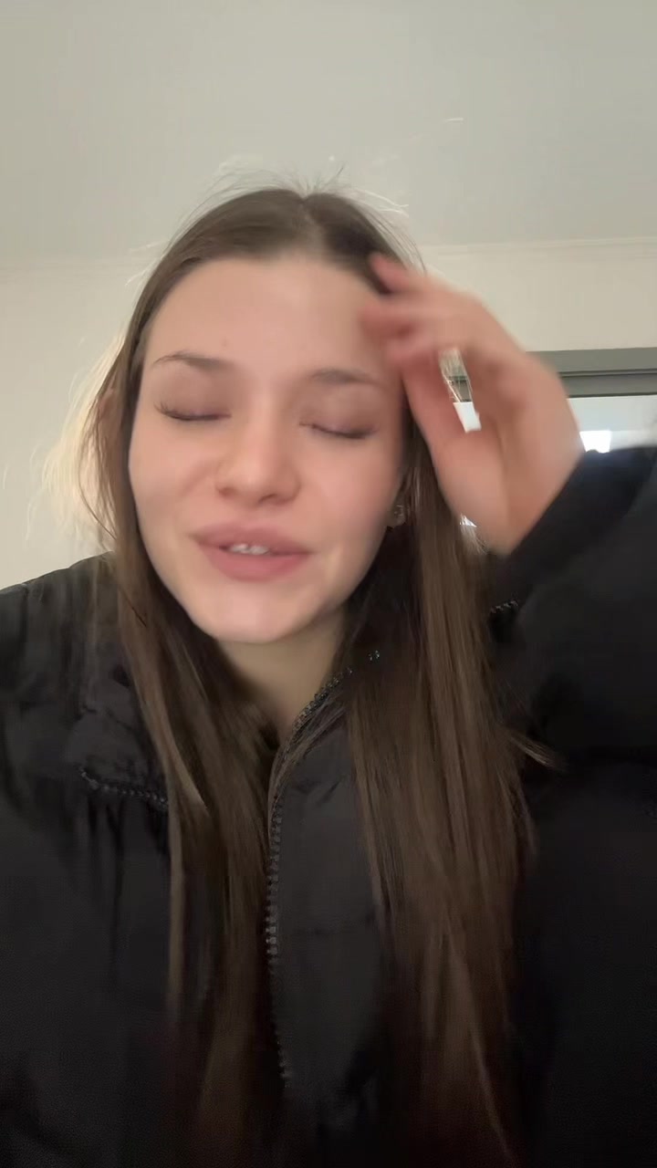@Laragff