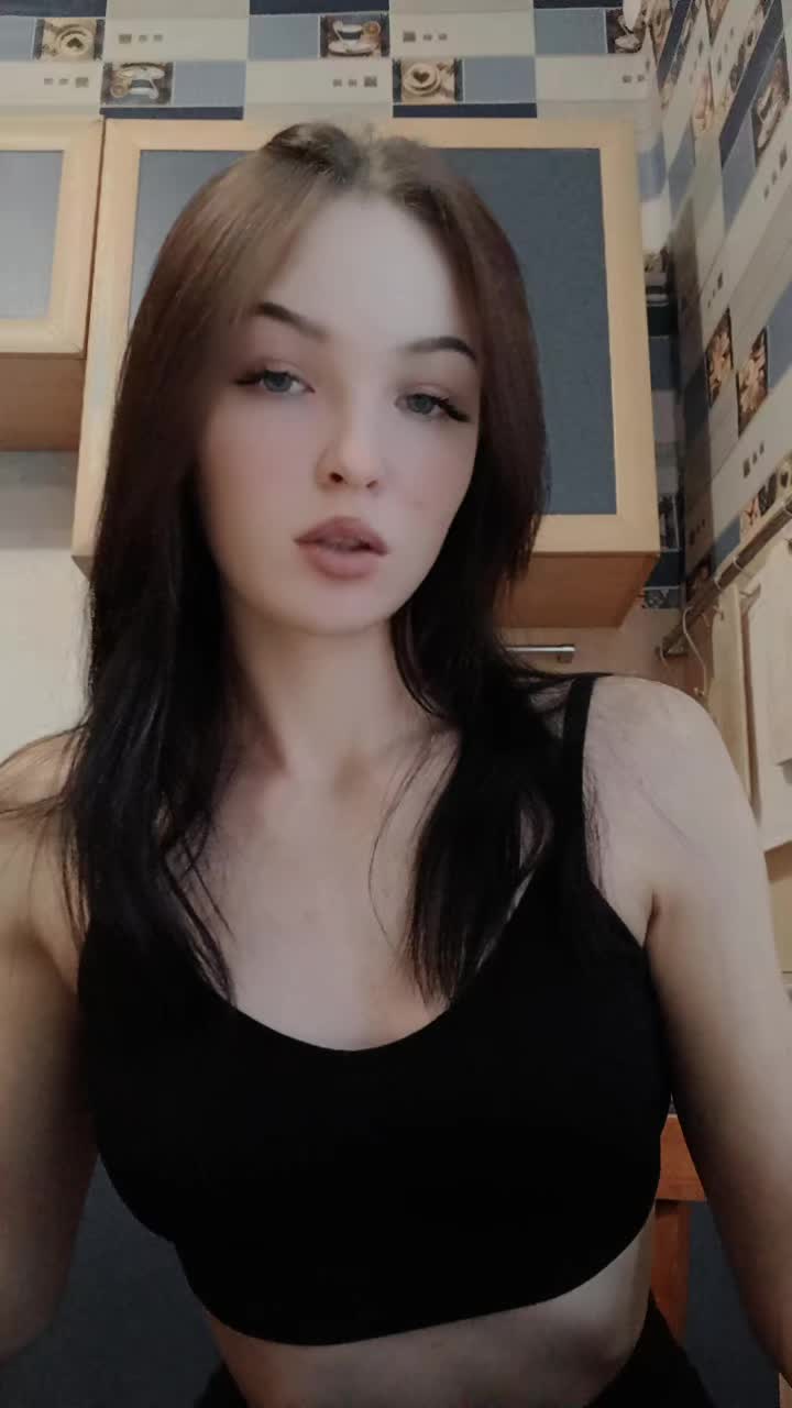 @crazy_lady_🍒
