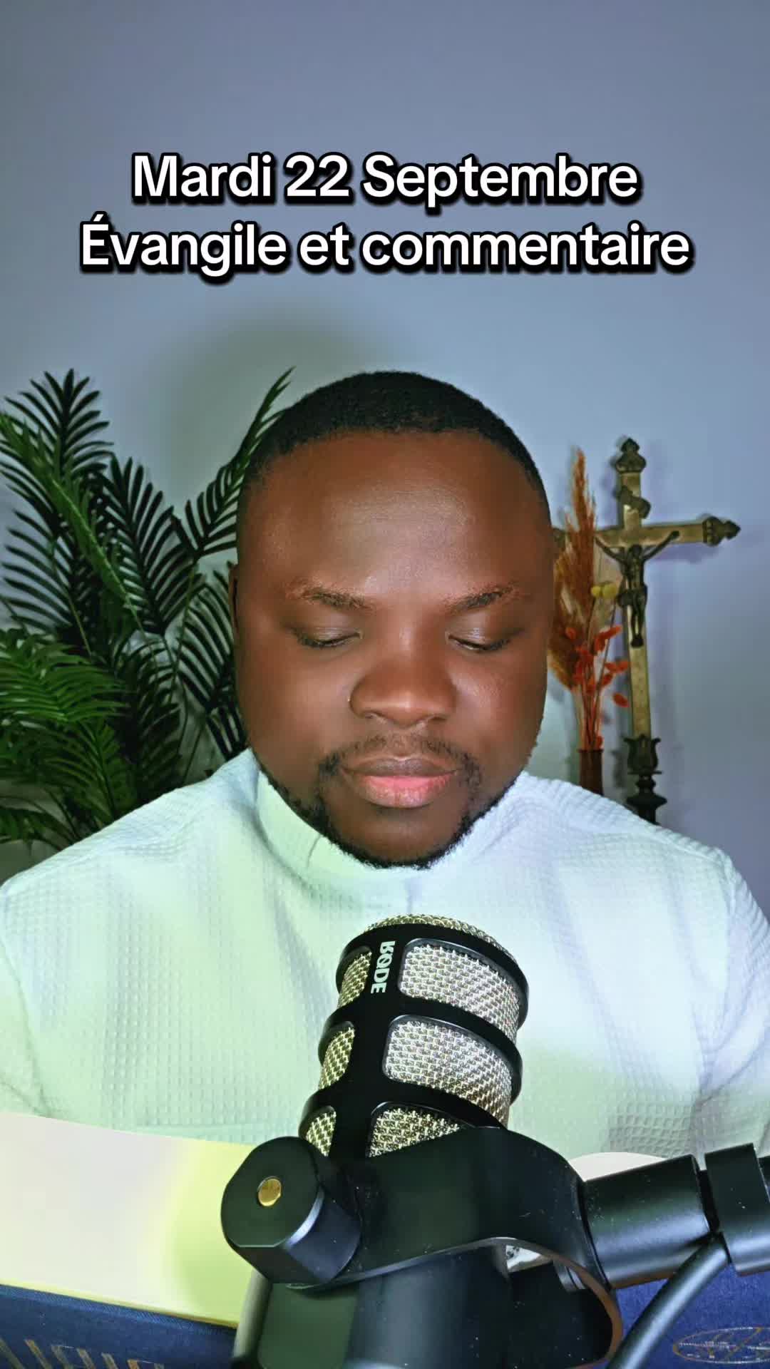 @Padre Précieux 🇨🇵🇻🇦