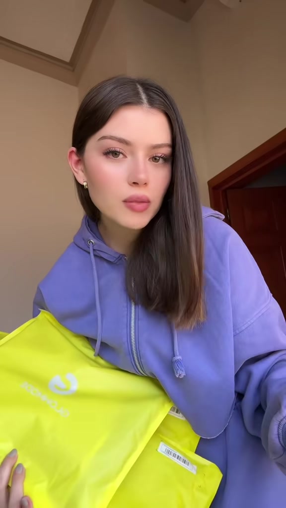 @gladisgg