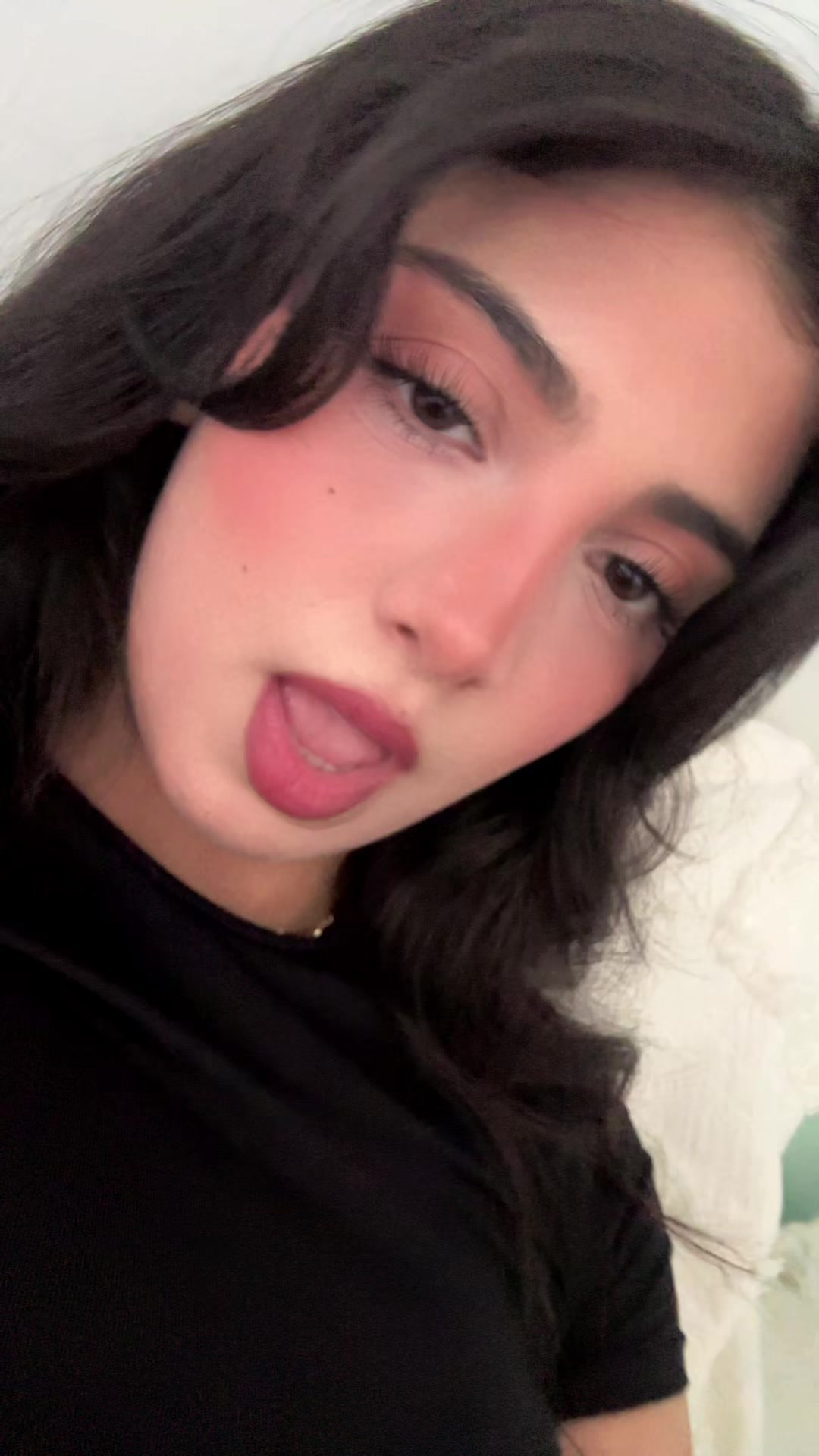 @helenayselenayy