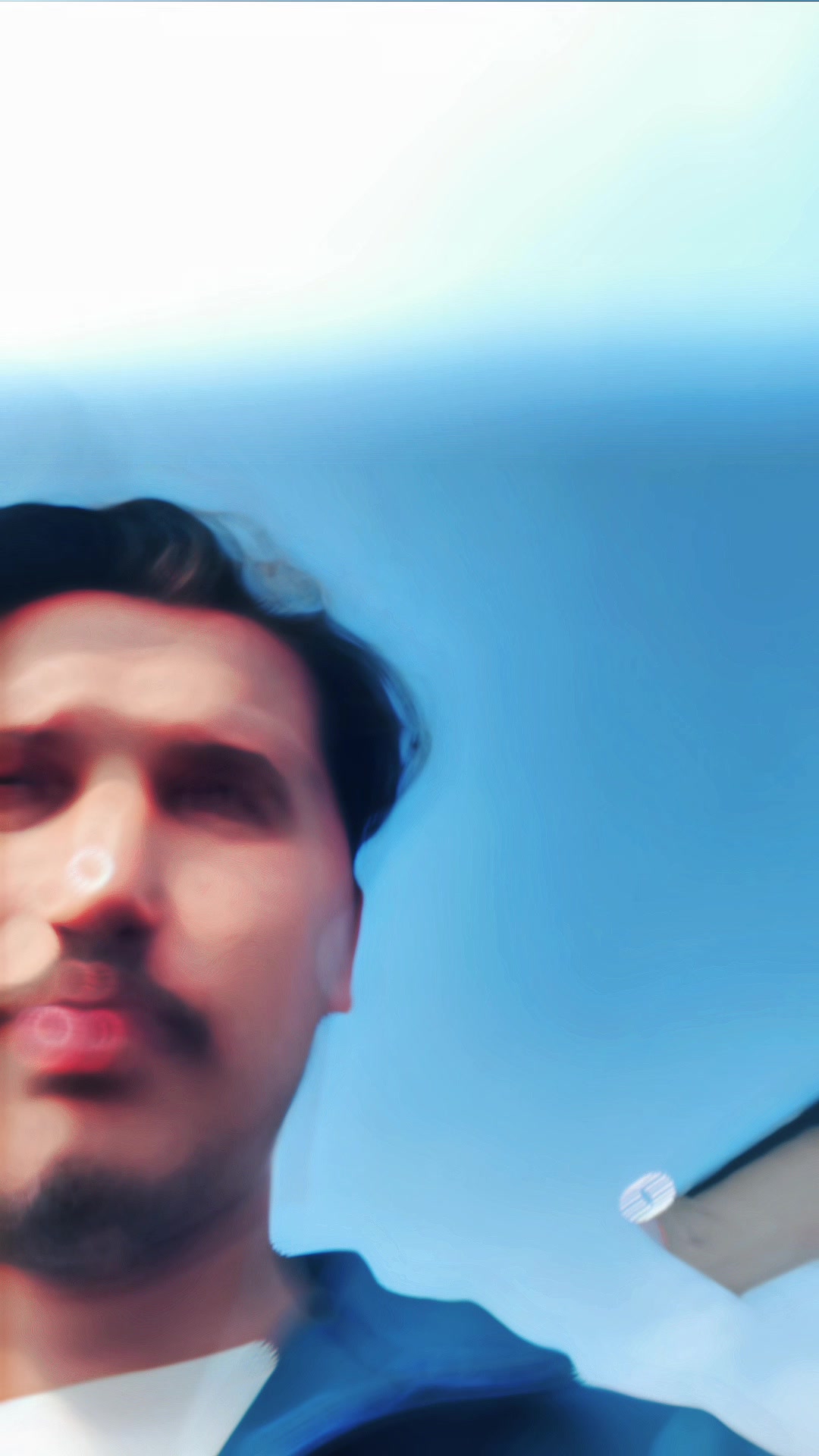 @Niraj Luitel(चरि भाइ)