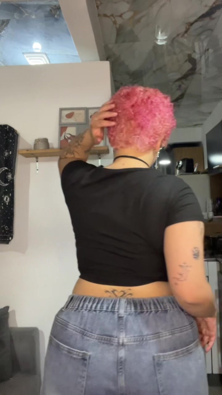 @Junnieee💗