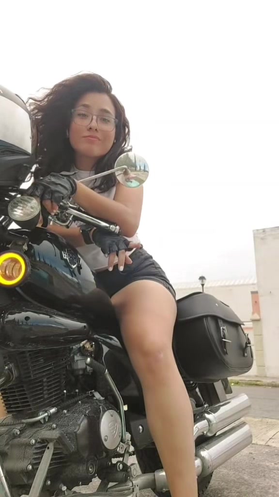 @Lady Rider
