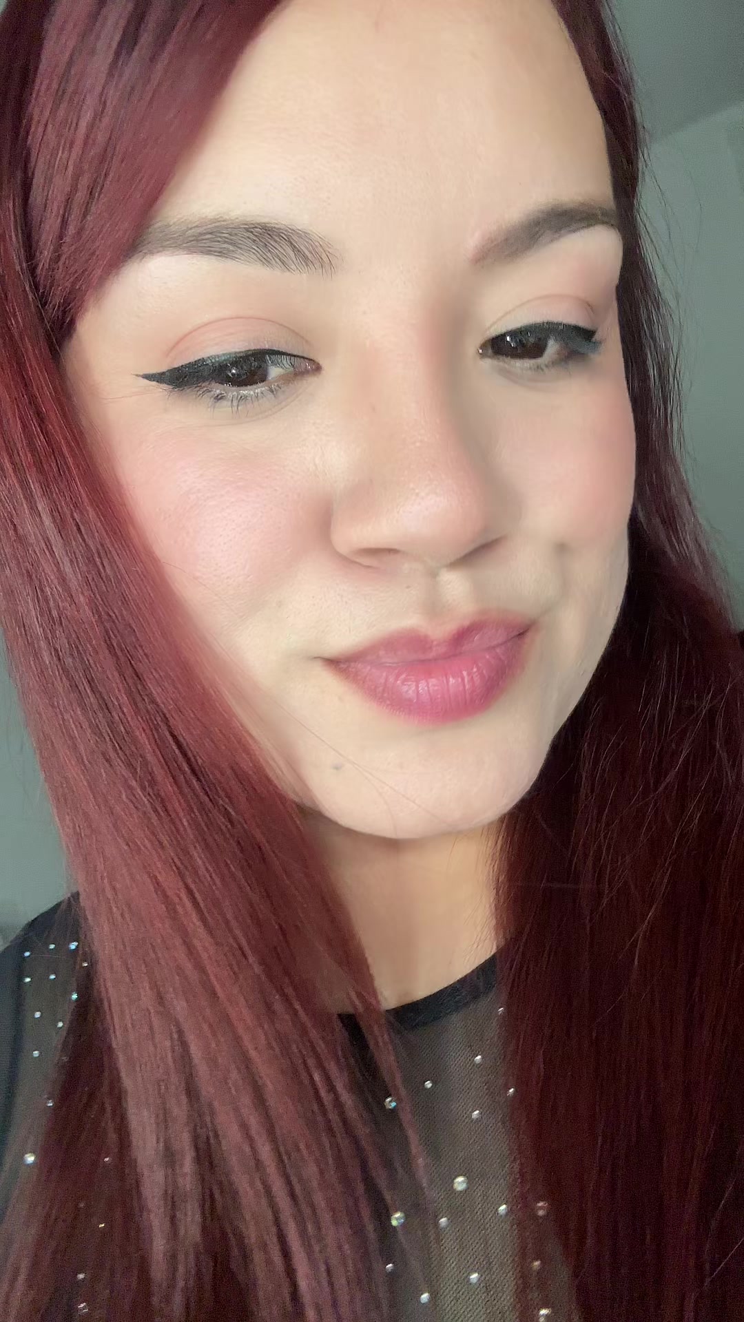 @🍒𝔹𝔼𝕋𝕋𝕐 ℝ𝕄ℝℤ 🍒