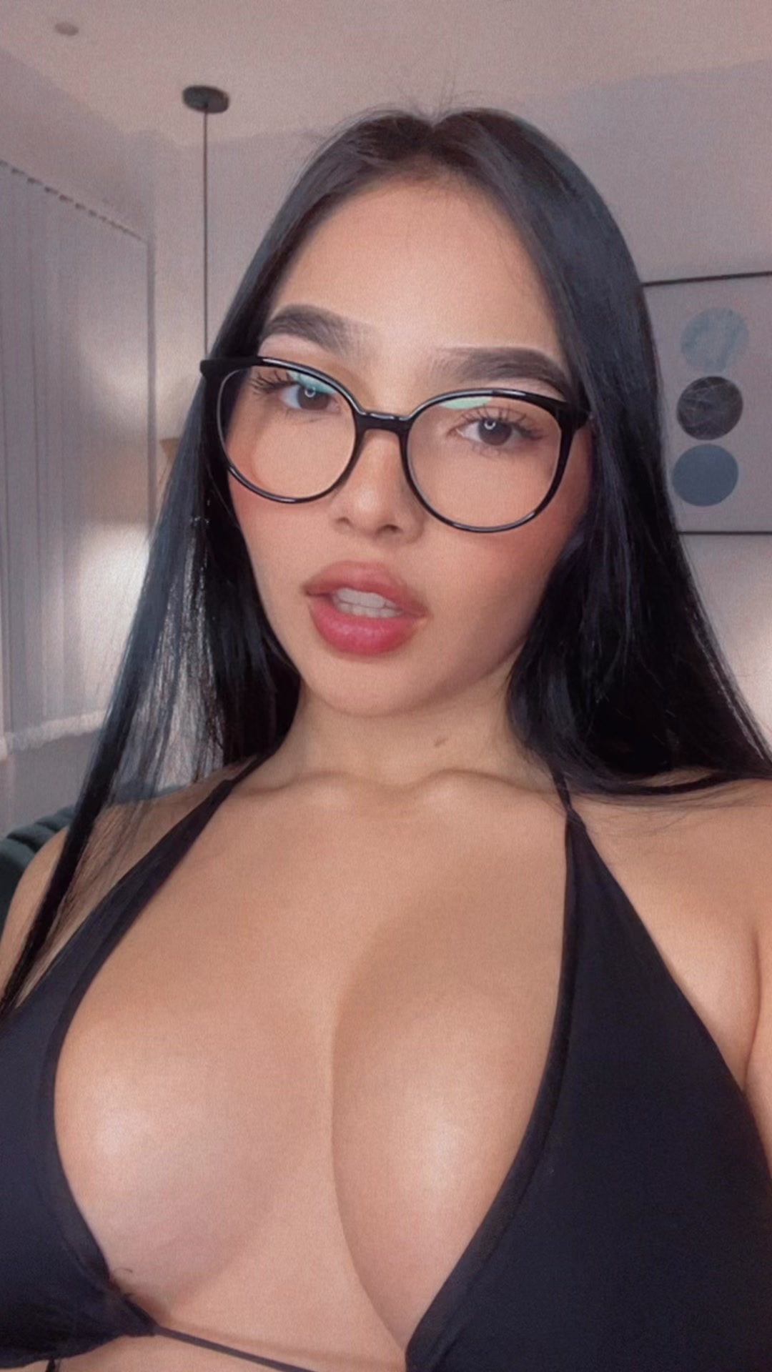 @ERIKAAA✨