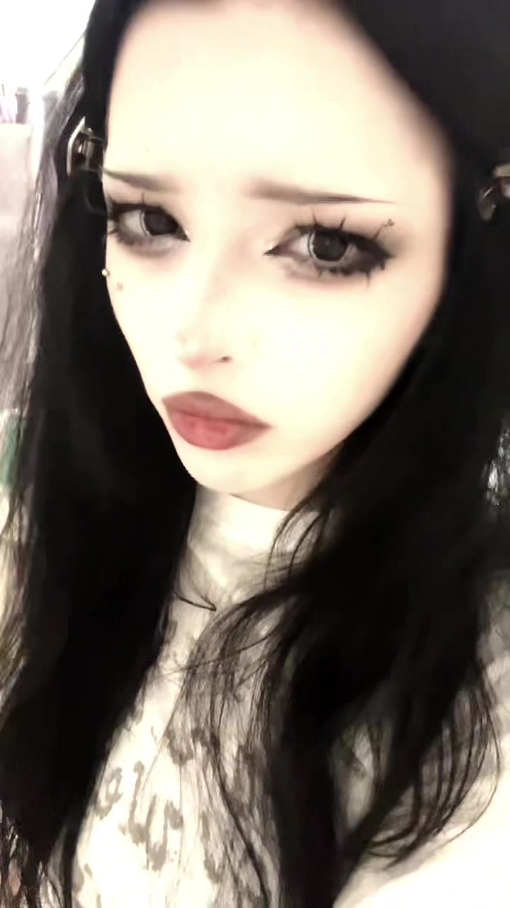 @hikkarska