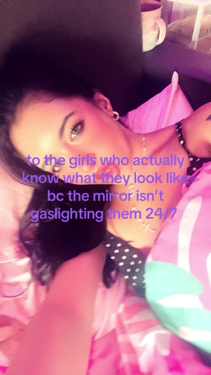 @sara 🩰🪽🦢