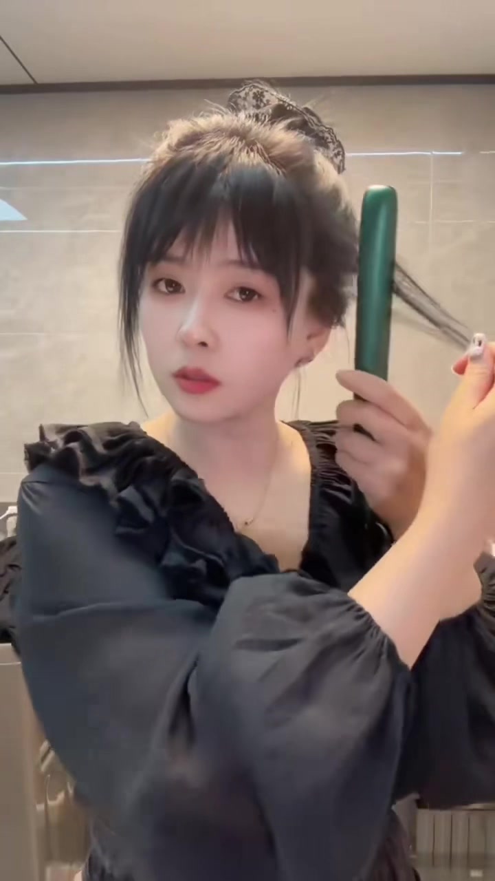 @T&agrave;i To&agrave;n Hair