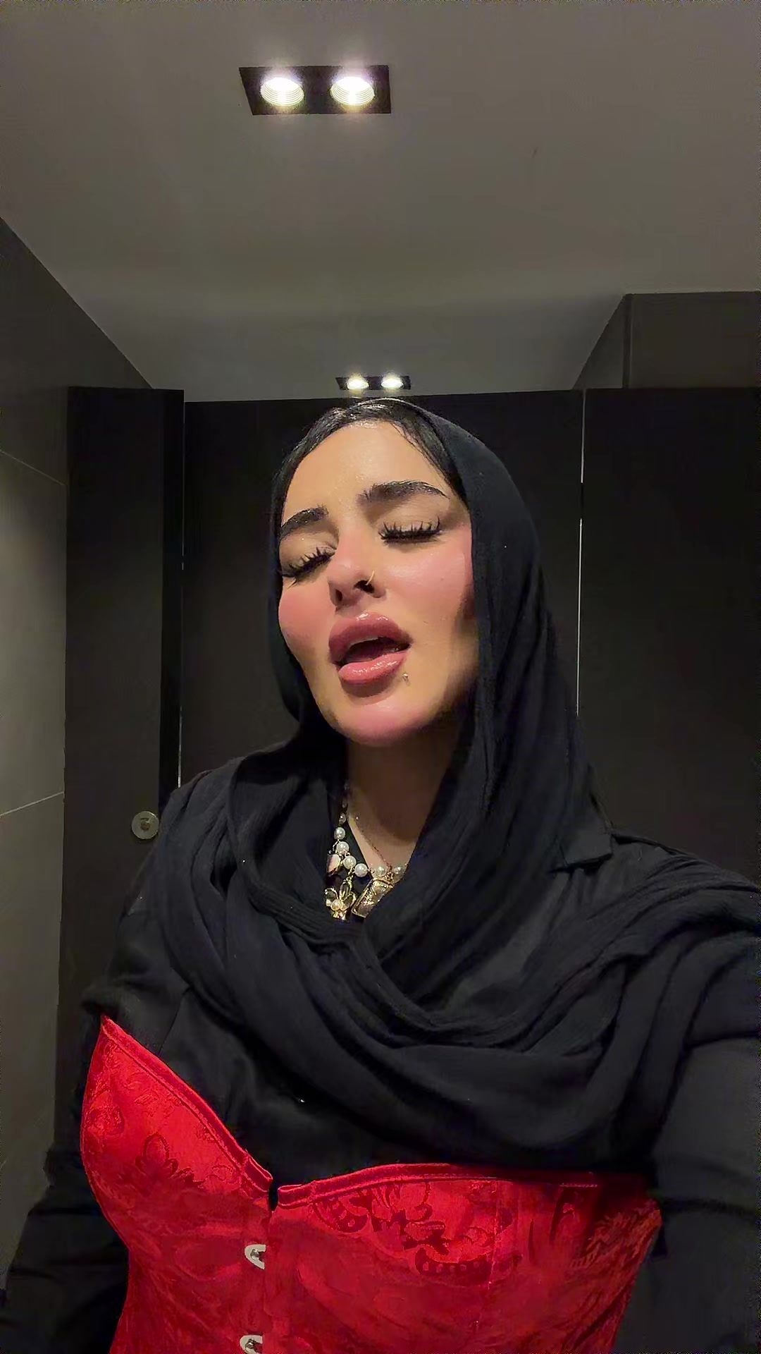 @AYAA⭐️