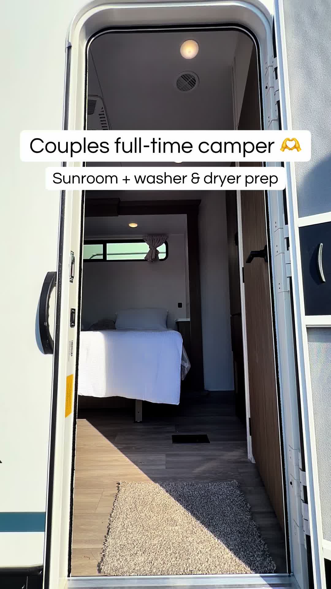@Angel Sells RVs
