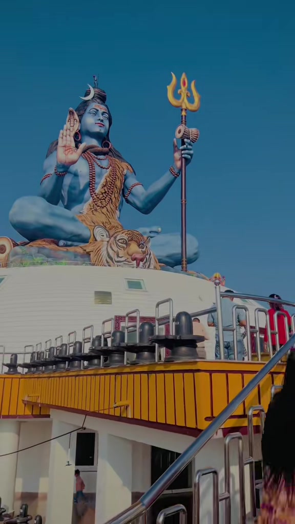 @प्र बि शा 🫶