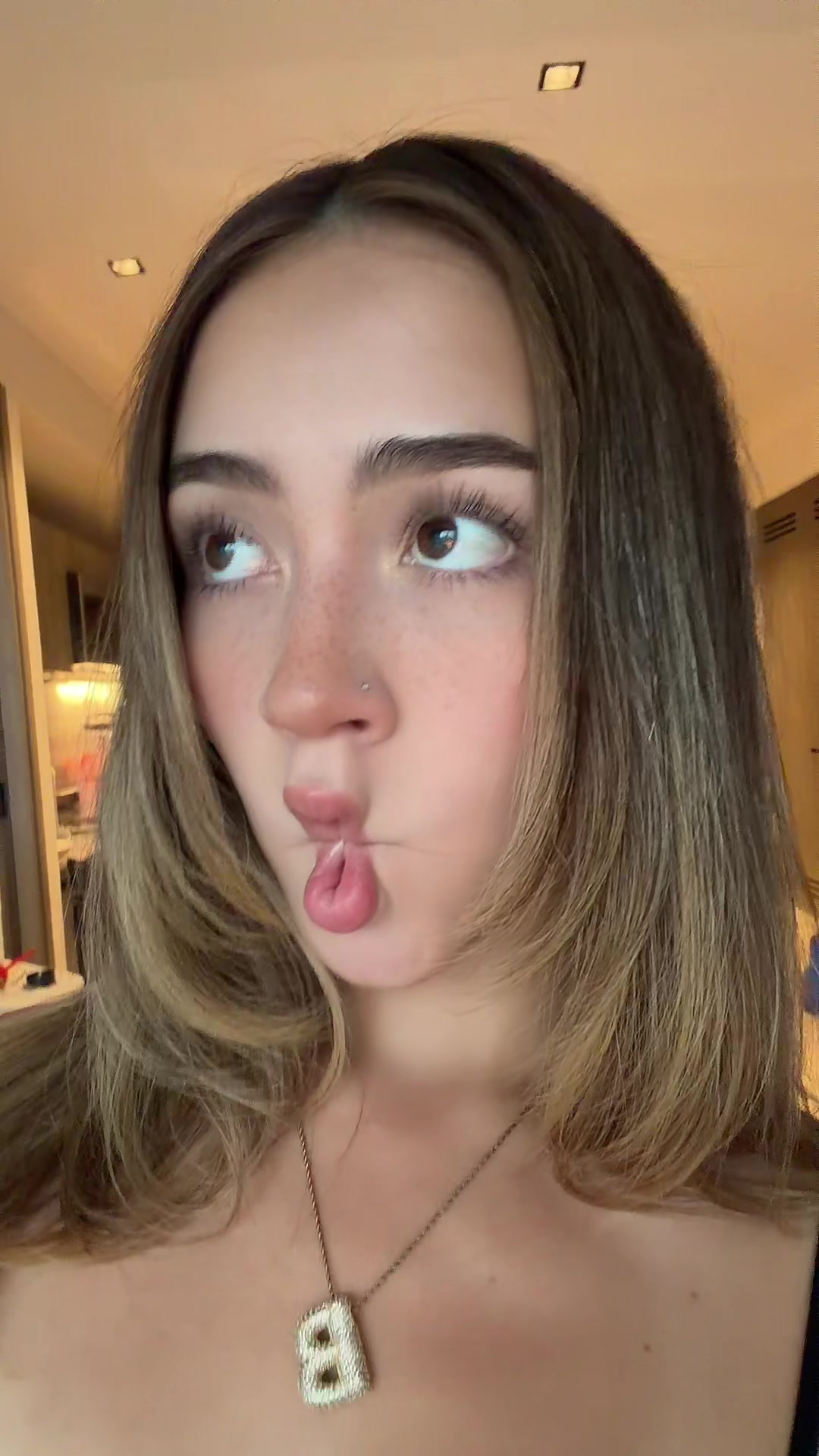 @𝓥 𝓪 𝓷 𝓷 𝓮