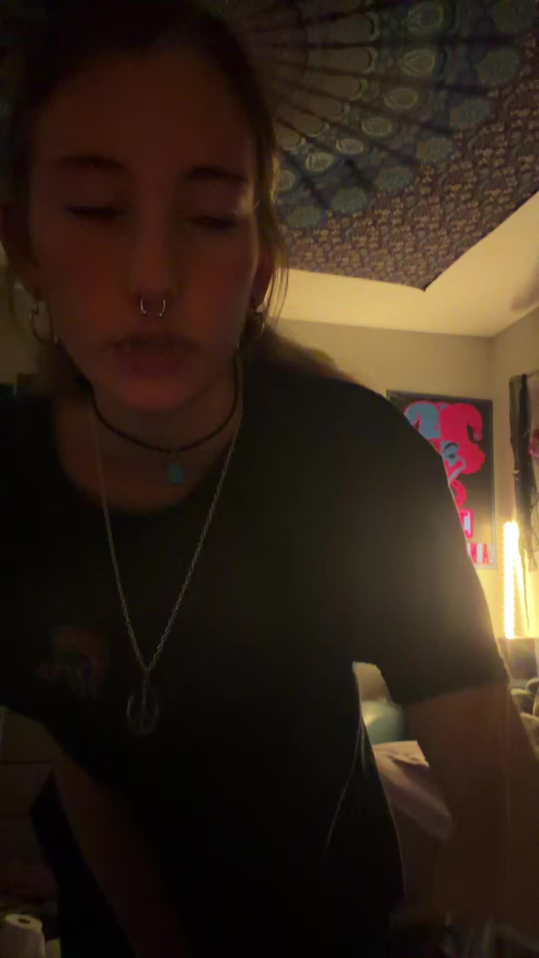 @Sammi☮︎