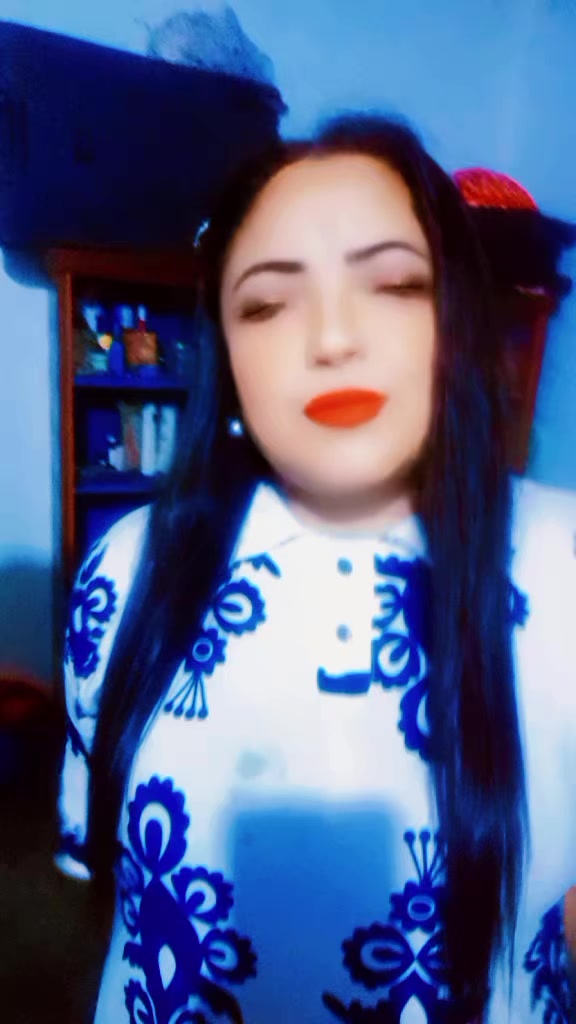 @AmritaGL025❤️💙🍒🌺🍒❤️
