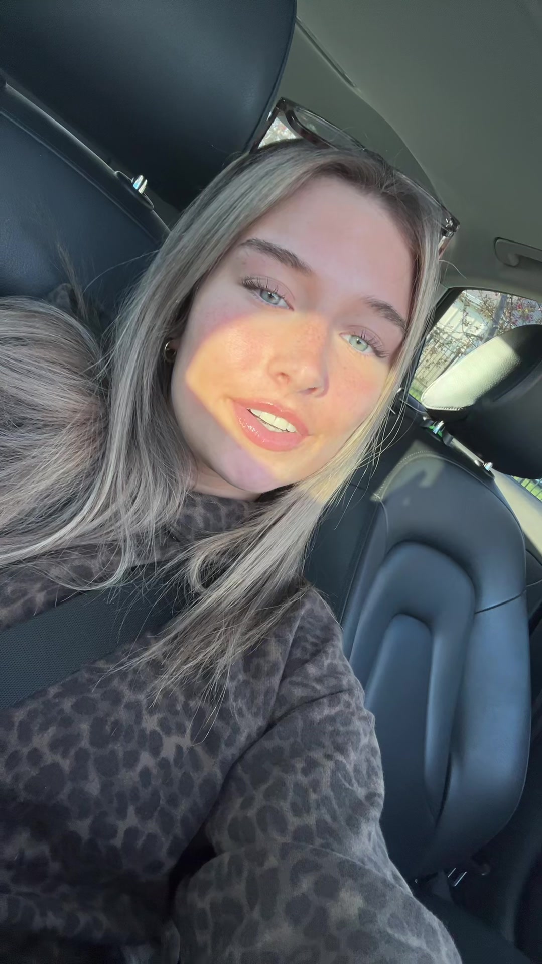 @Em⭐️