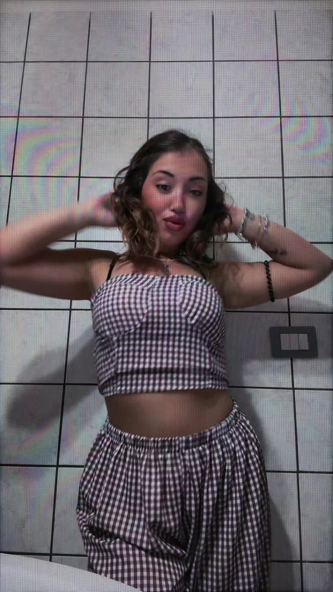 @A cinesin_spammm👸🏽👀