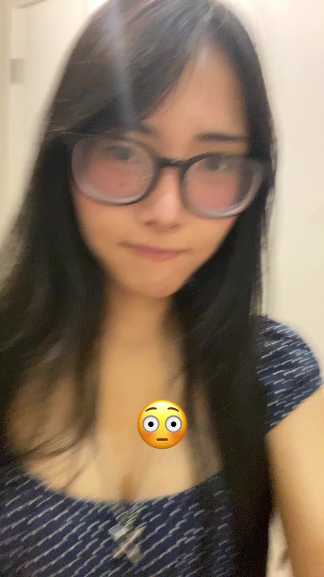 @:D
