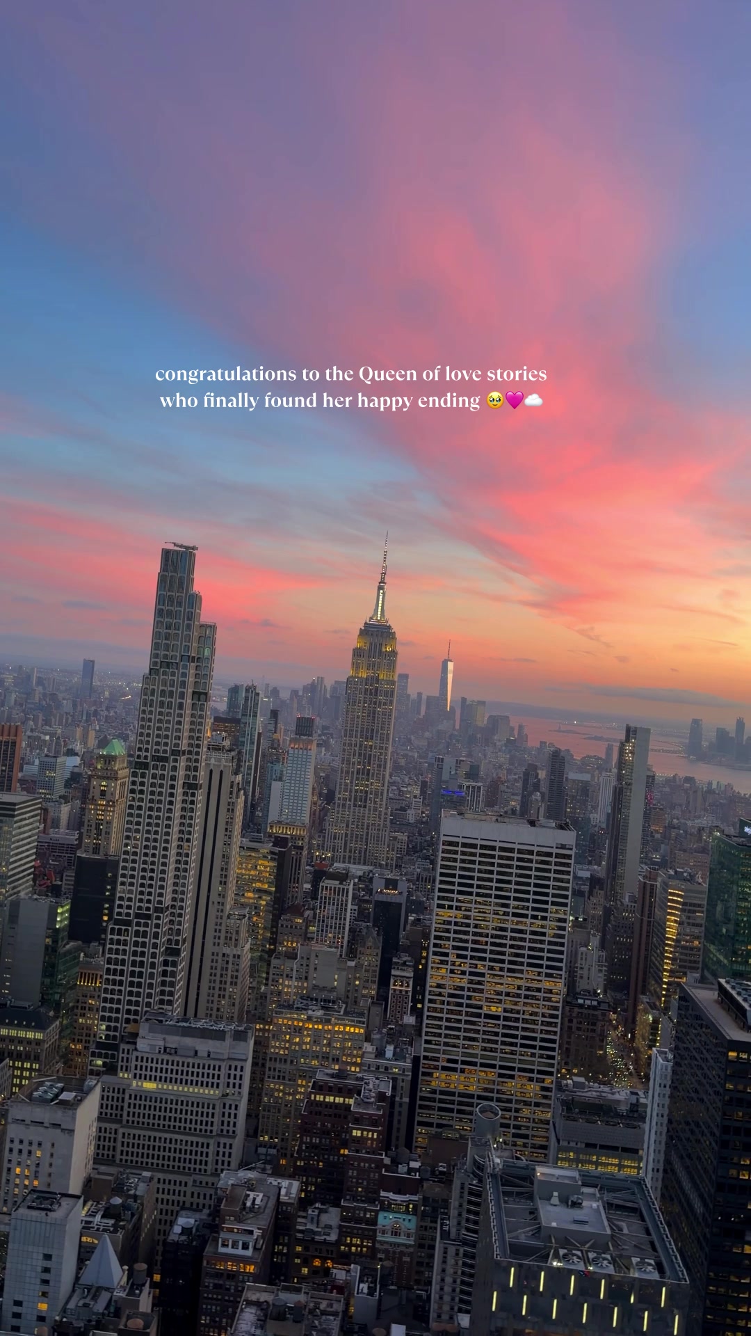 @Courtney | Travel + Lifestyle