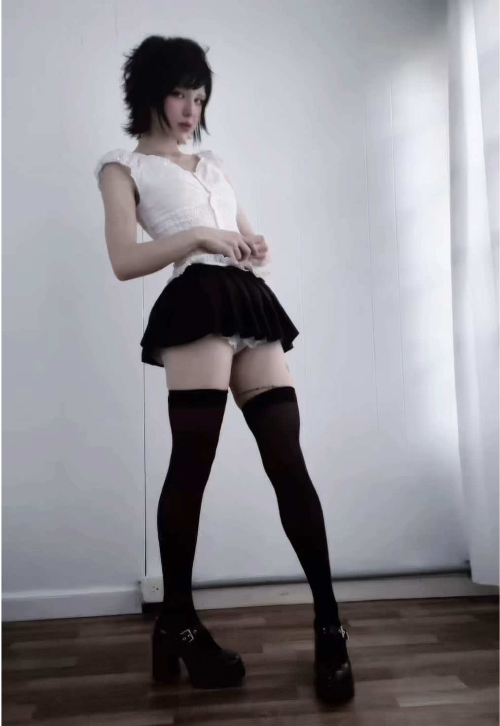 @gothicdollly