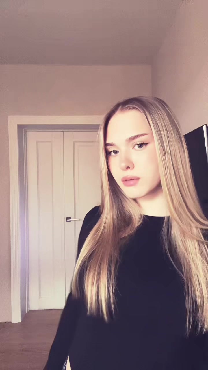 @𝑒𝑚