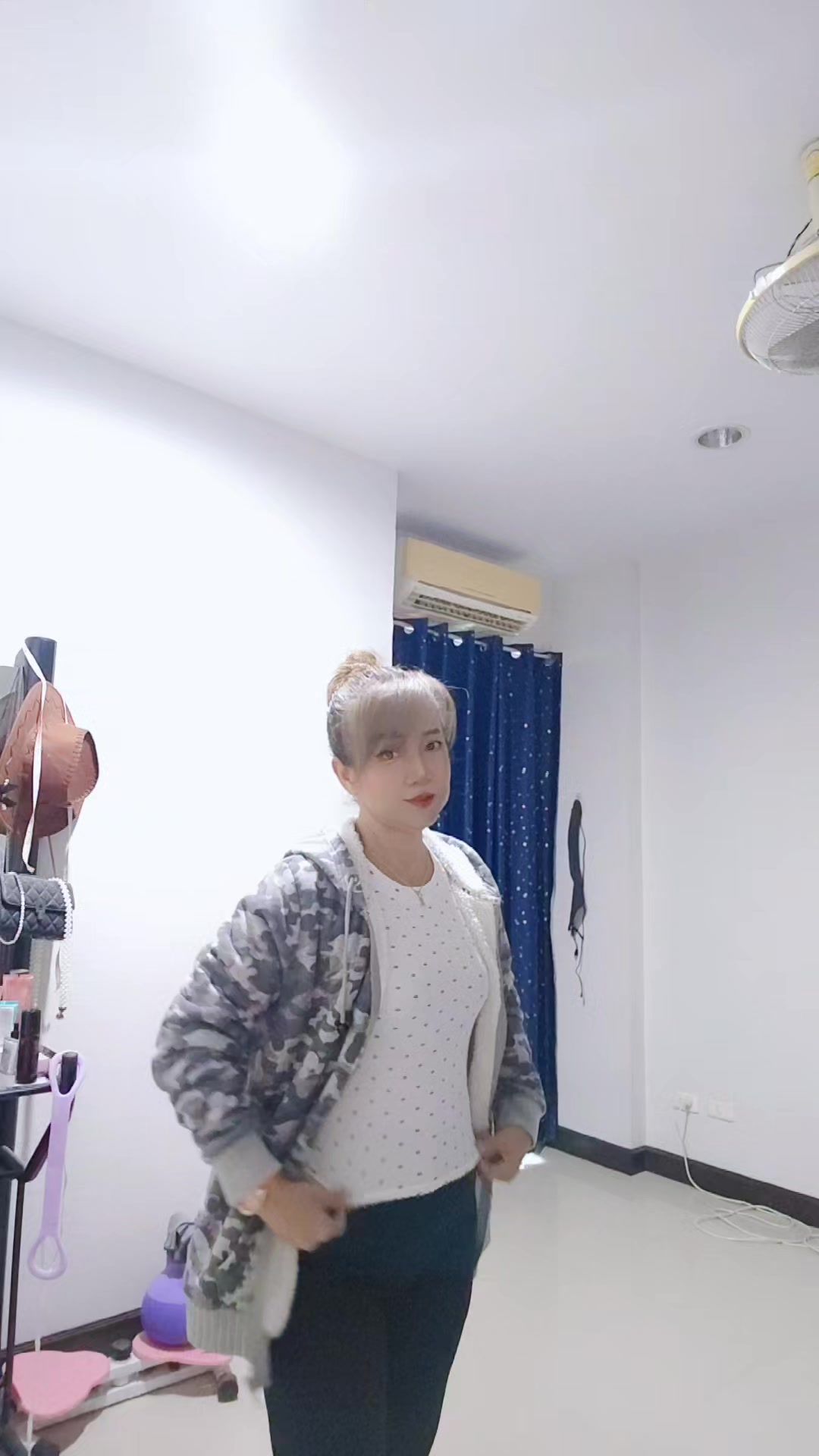 @พอลล่า นะจ้ะ