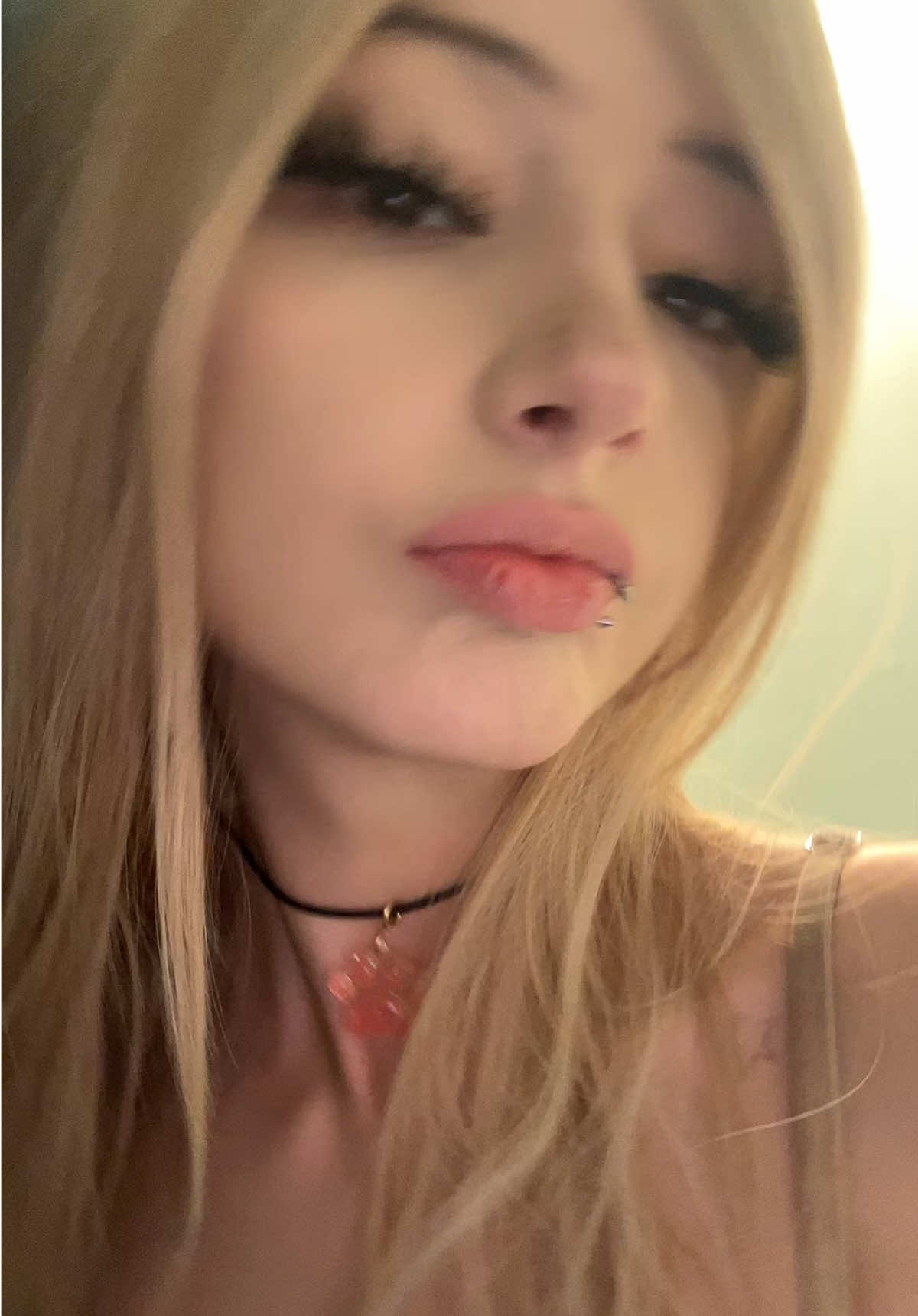 @Slovakian Superstar