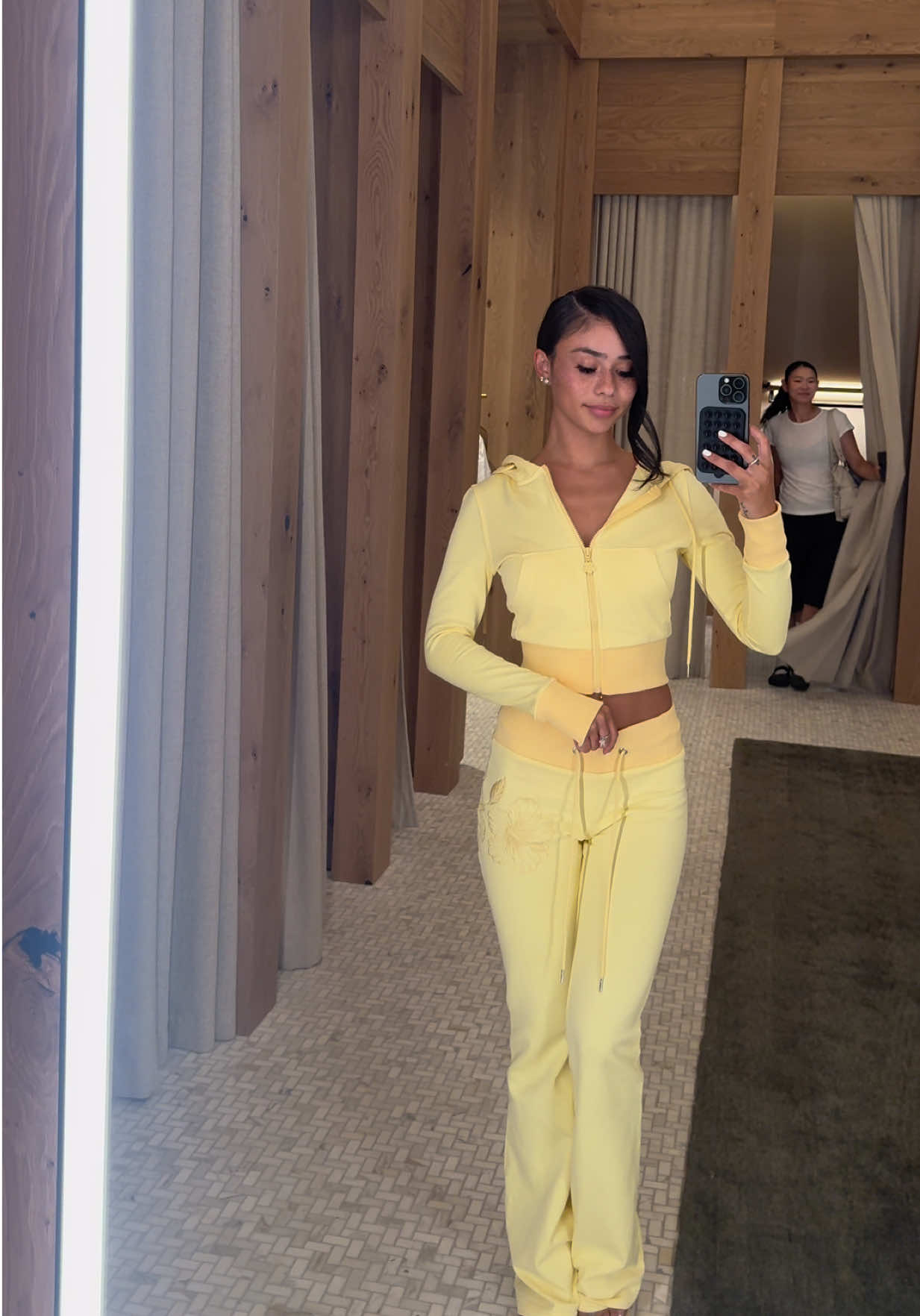 @Dejanicole