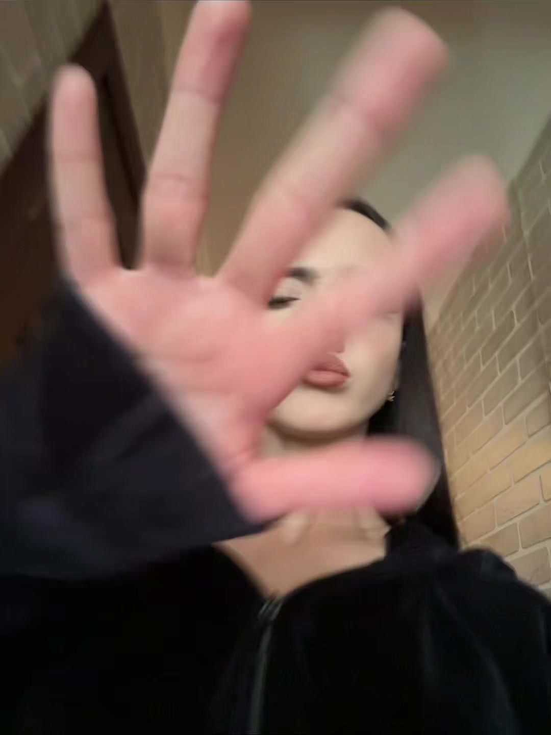 @viktorii