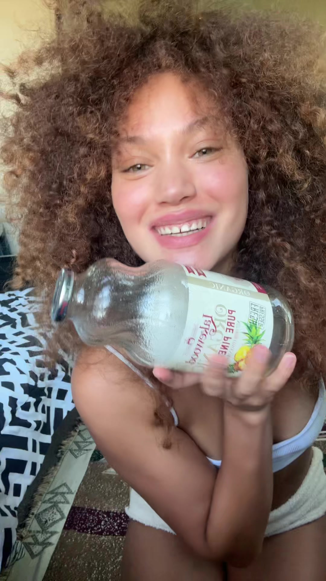 @caitlinkahaloa