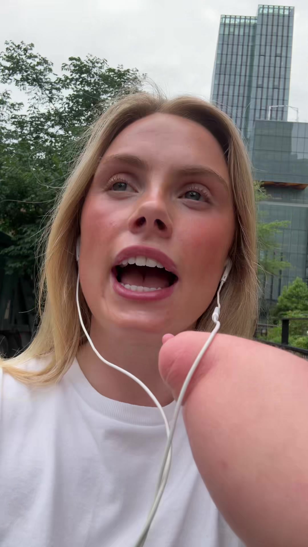 @caitlyngiannini