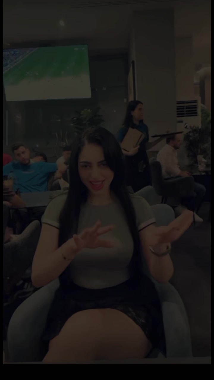 @بنت الحاج🤑👑