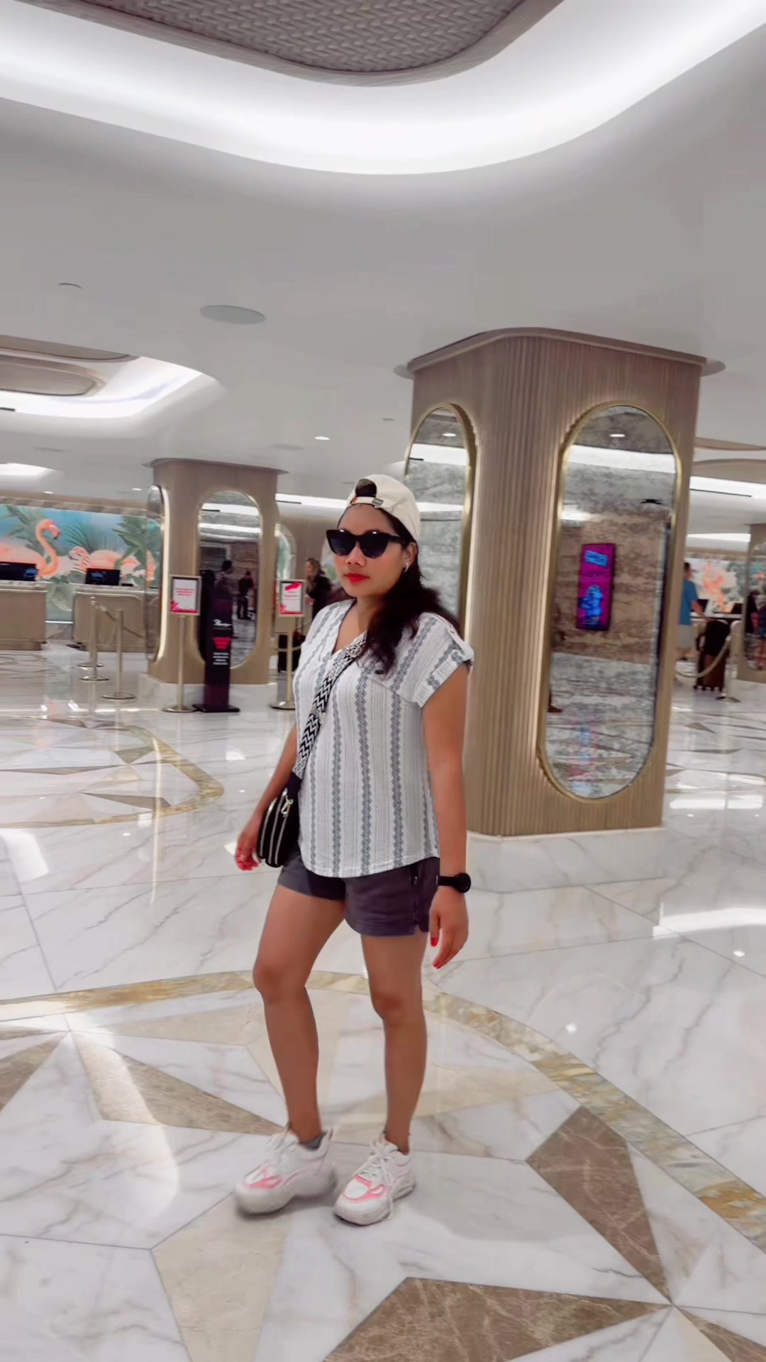 @Resham Chaudhary 🇳🇵🇺🇸 ✌️
