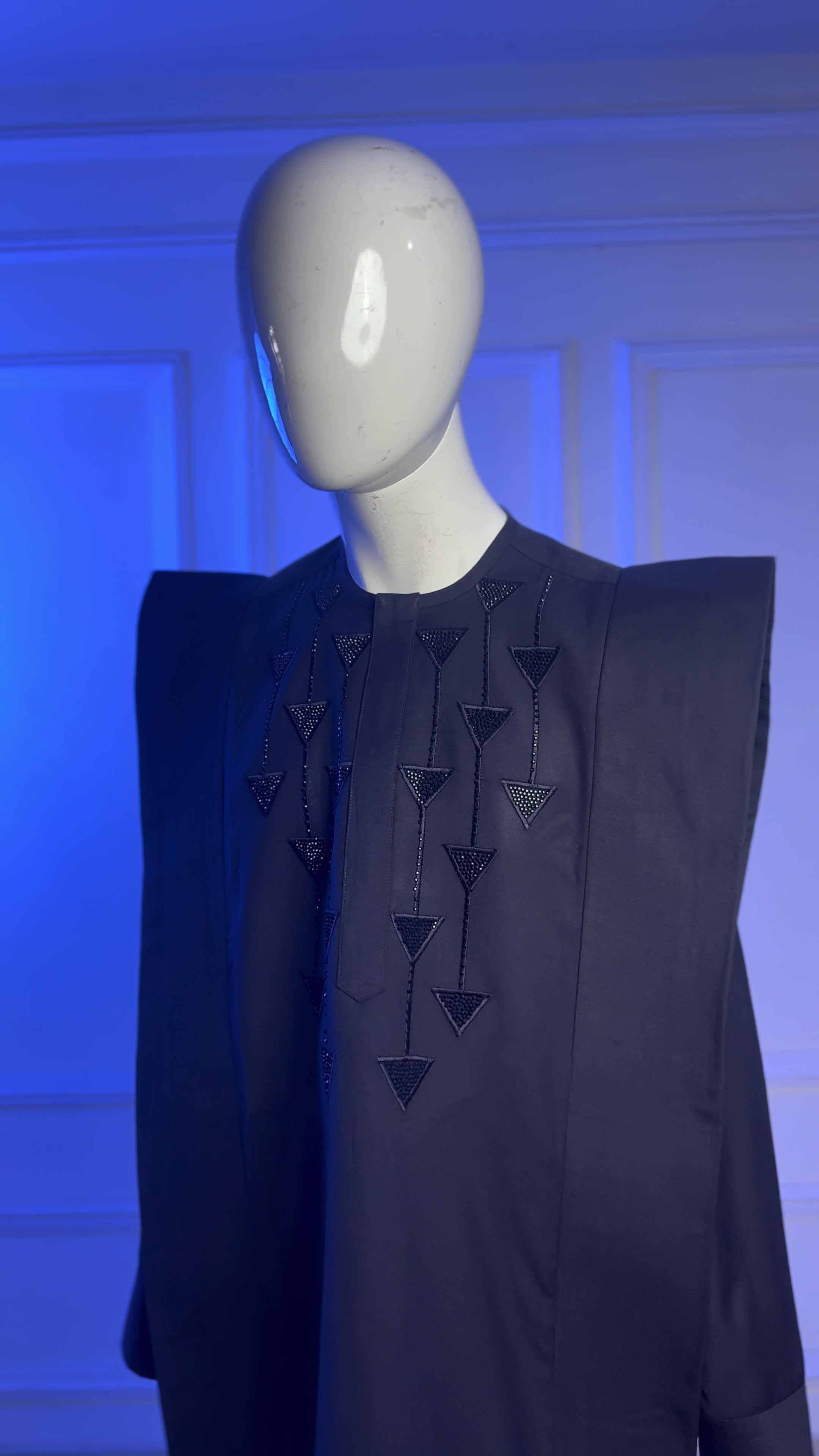 @LUXHORUS / Couture Homme