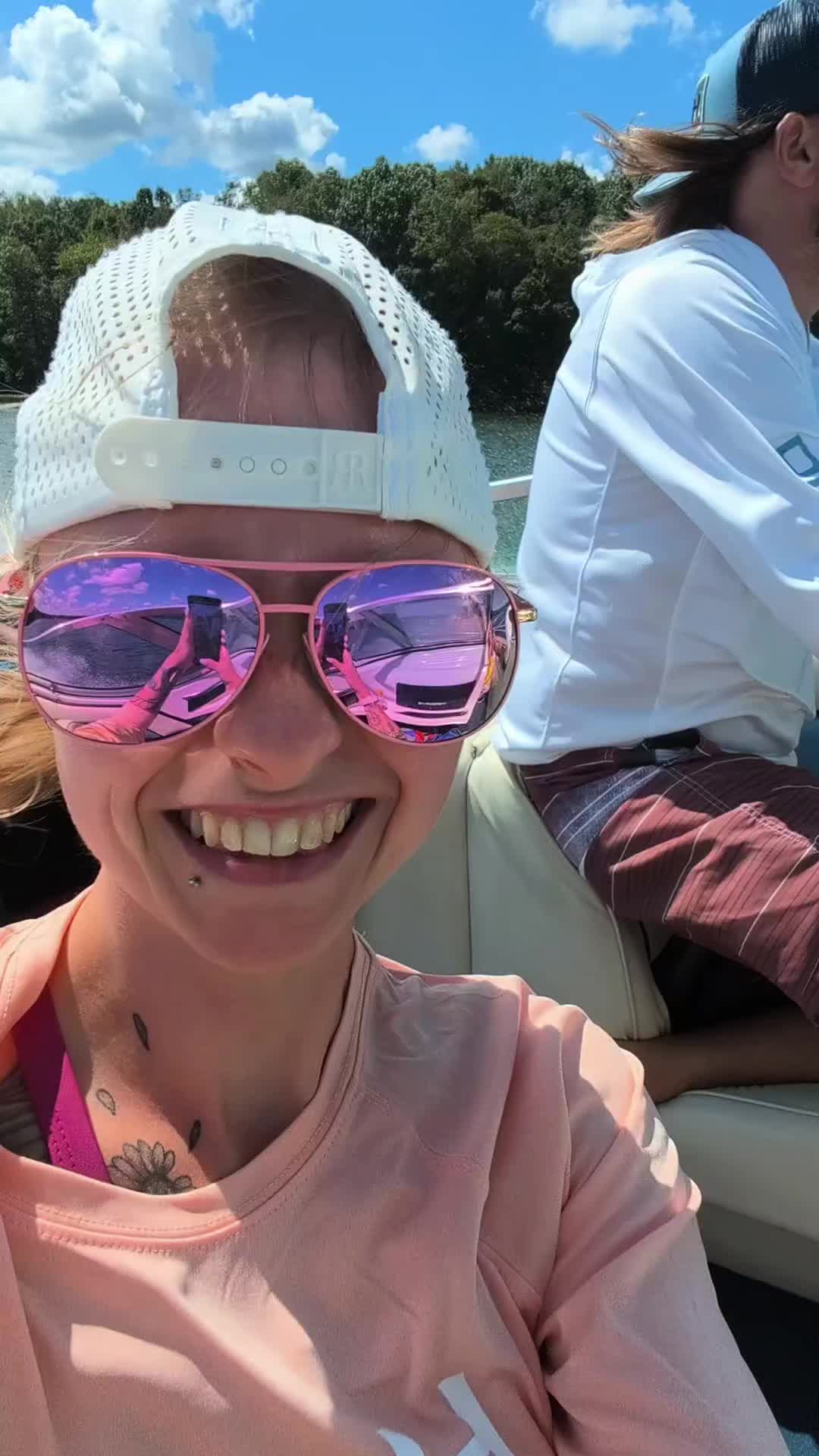@black_red_dani
