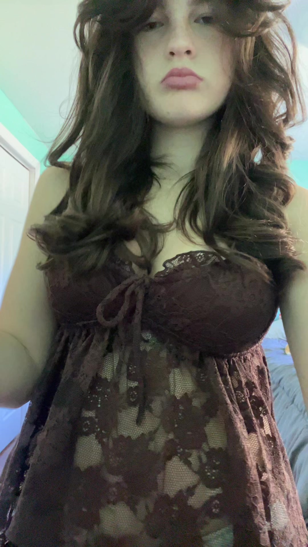 @Carleyoutfitts