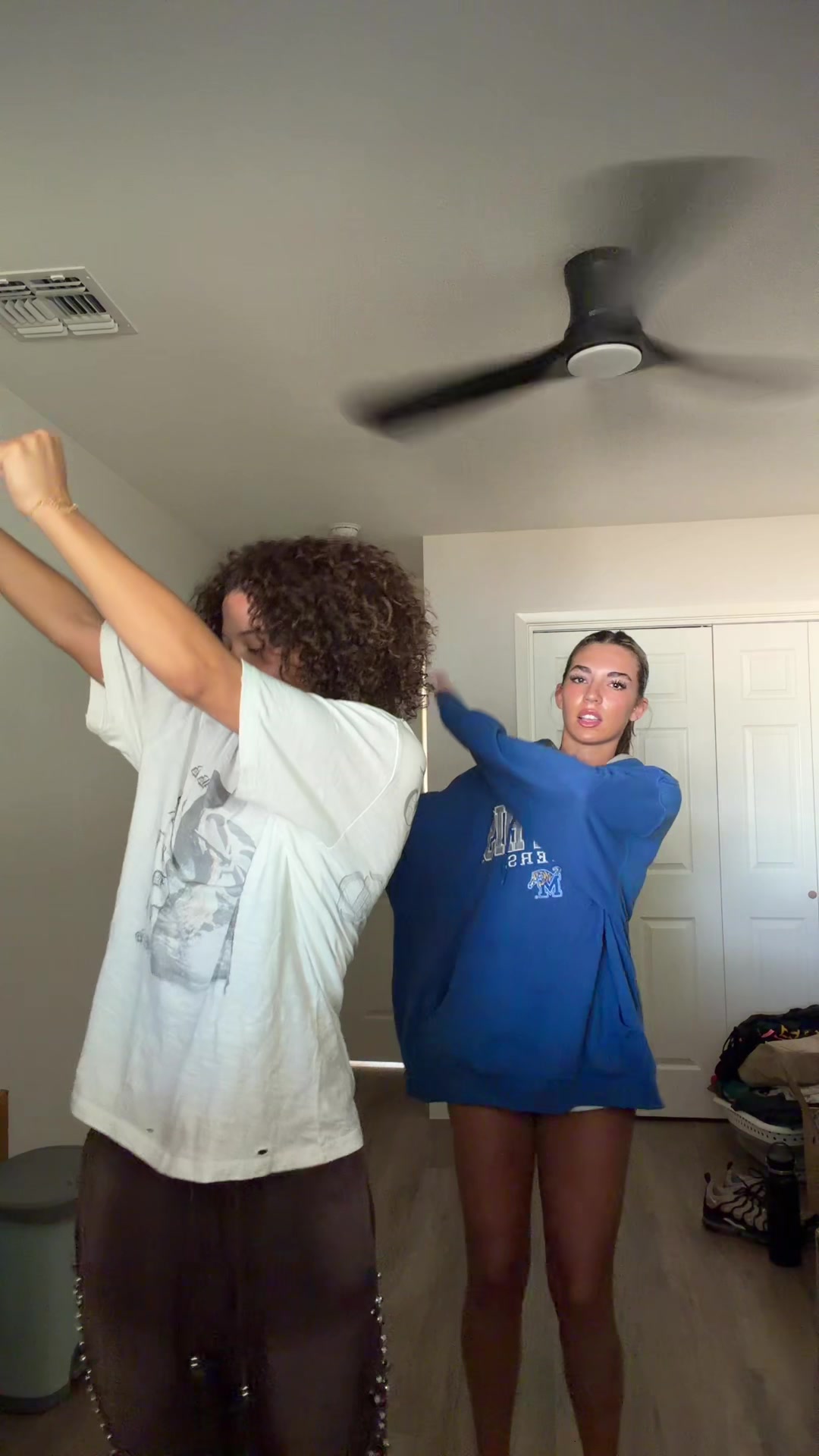 @Kyanaa