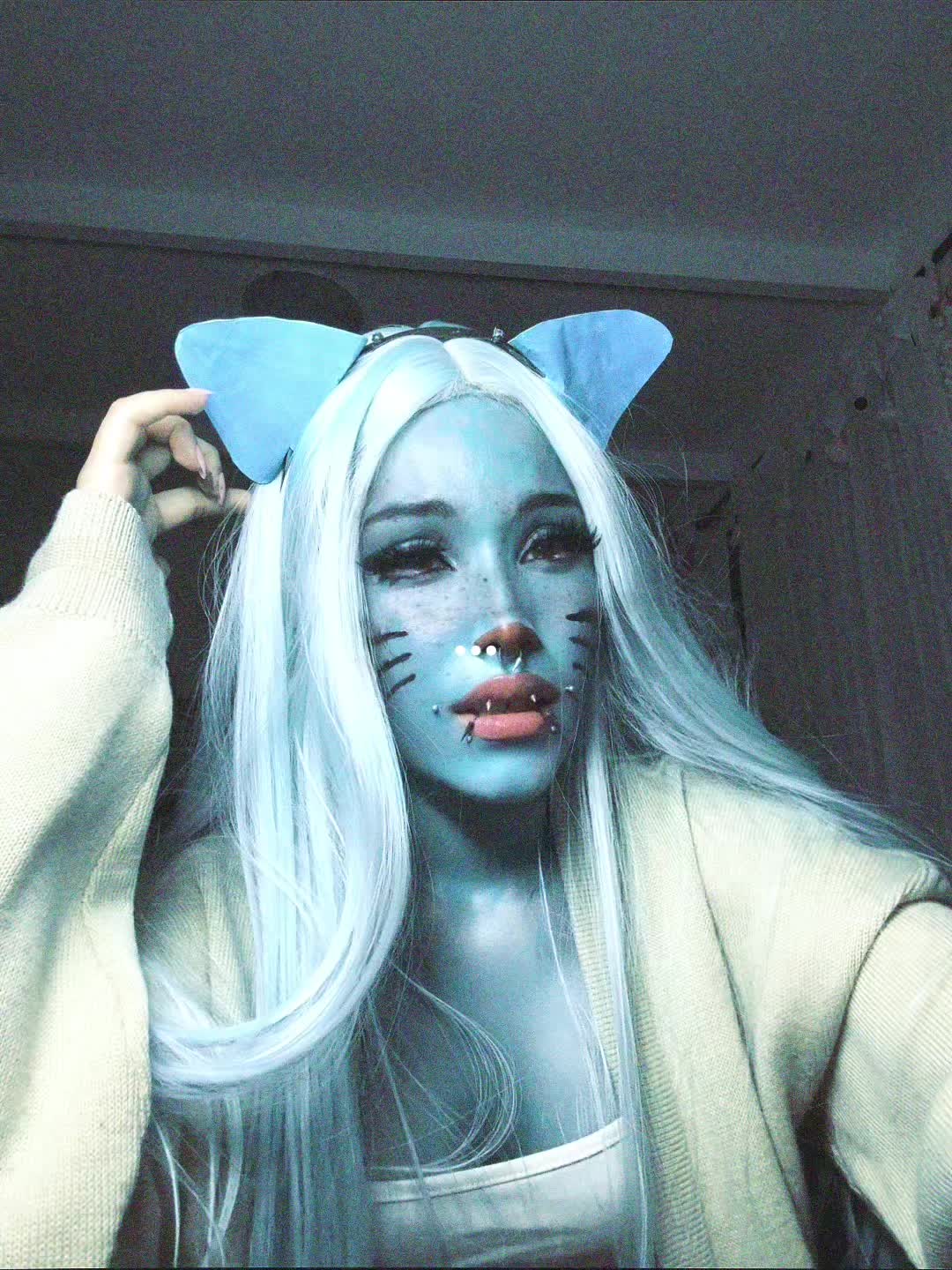 @♱ 𝕸𝖗𝖘. 𝕭𝖔𝖒𝖇𝖆𝖘𝖙𝖎𝖈 ♱