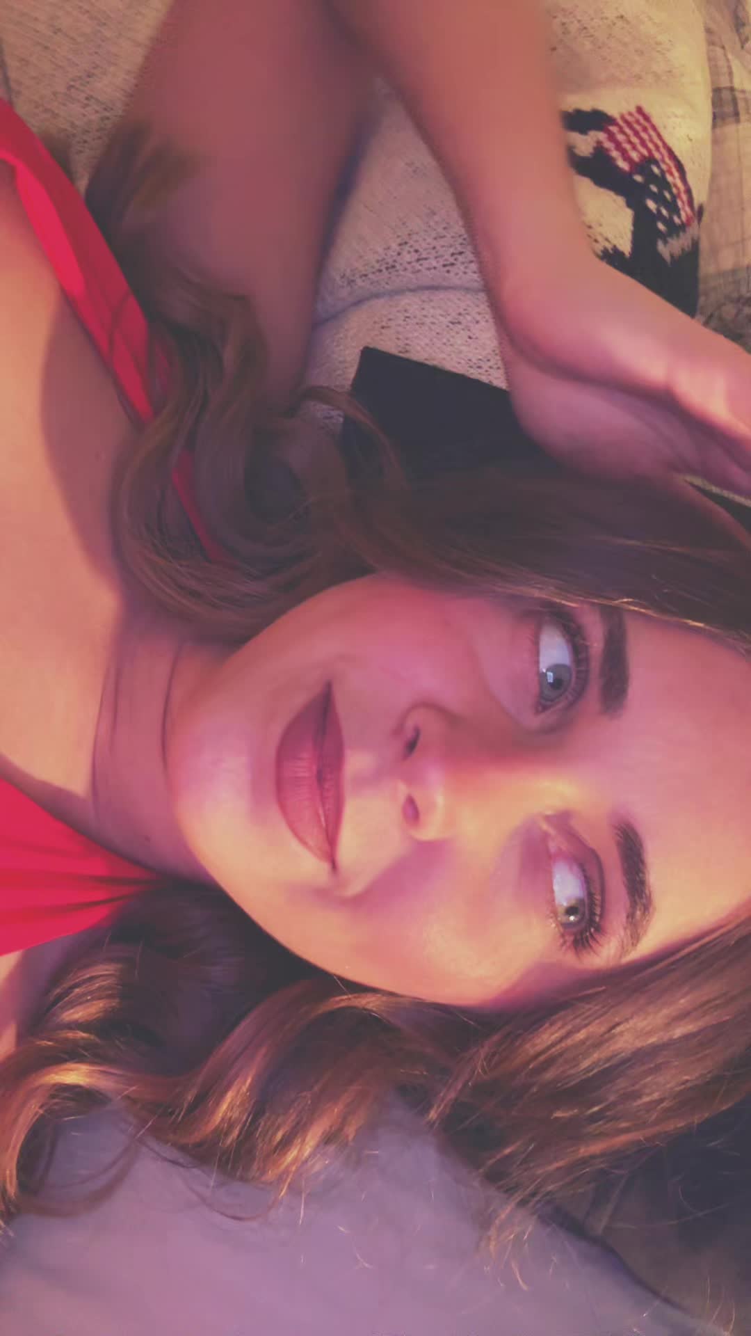 @Megan🎧🤍🫧🪩