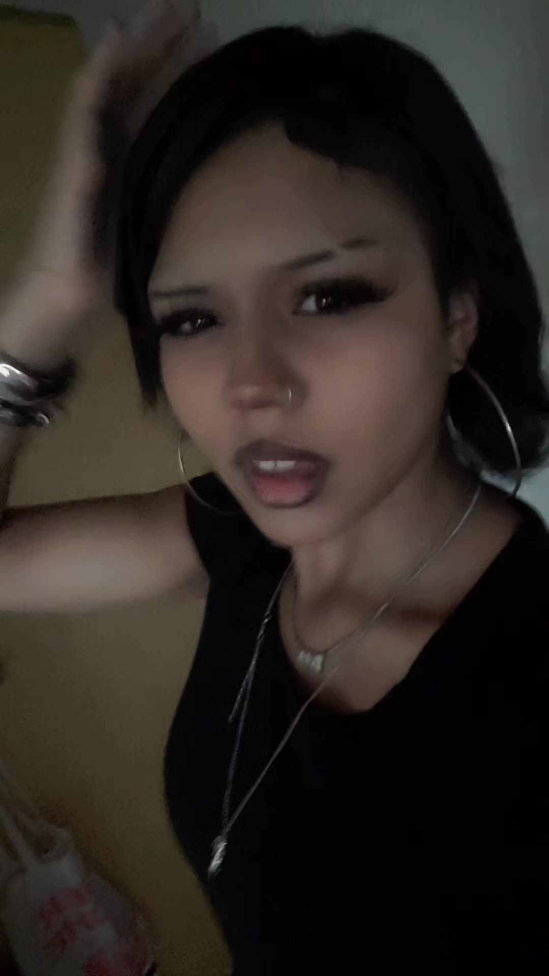 @Rena