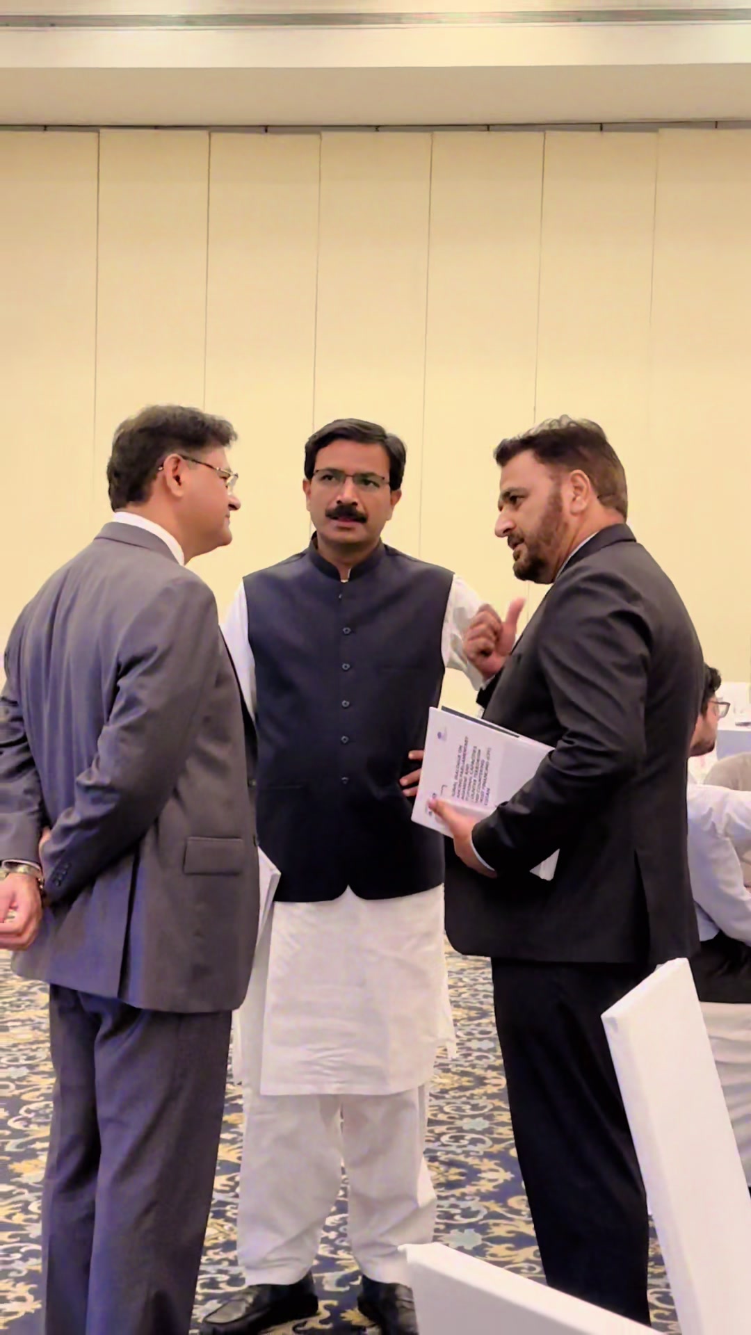 @Waqas Maan