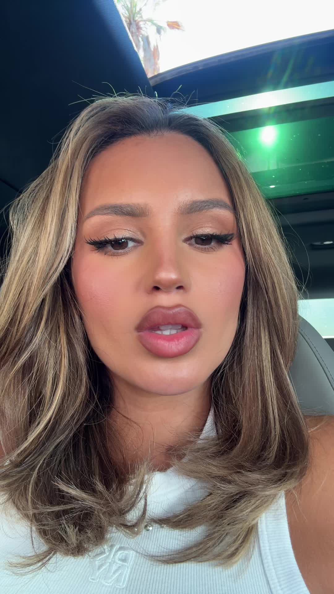 @VAL MERCADO