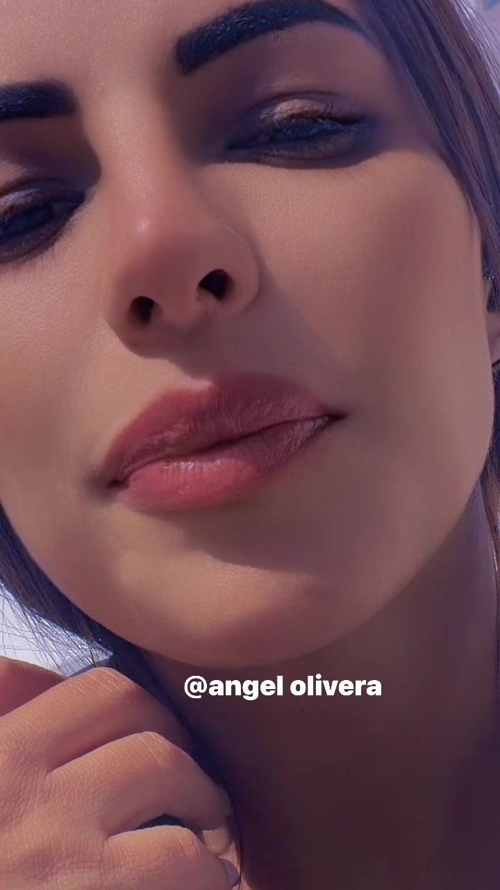 @Angel iluminada✨