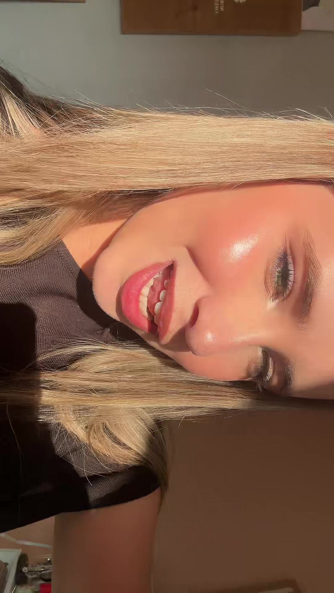 @𝓛𝓸𝓾-𝓐𝓷𝓷𝓮.